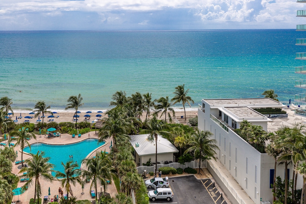 The Tides Ocean Luxury Suites 41/50