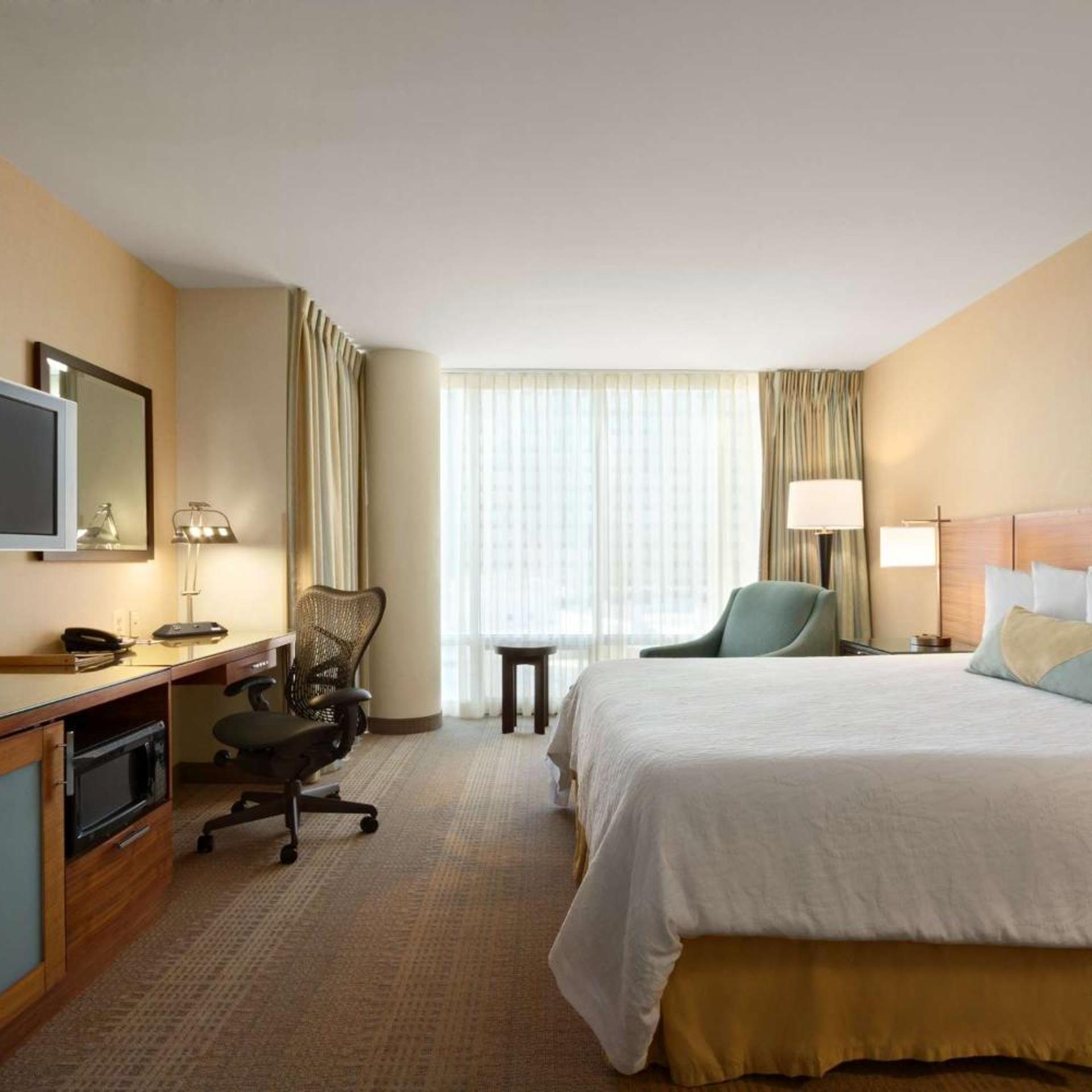 Pure, Wellness, King Bed