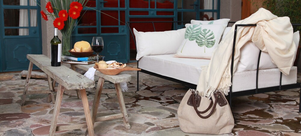 KKALA BOUTIQUE HOTEL 63/70