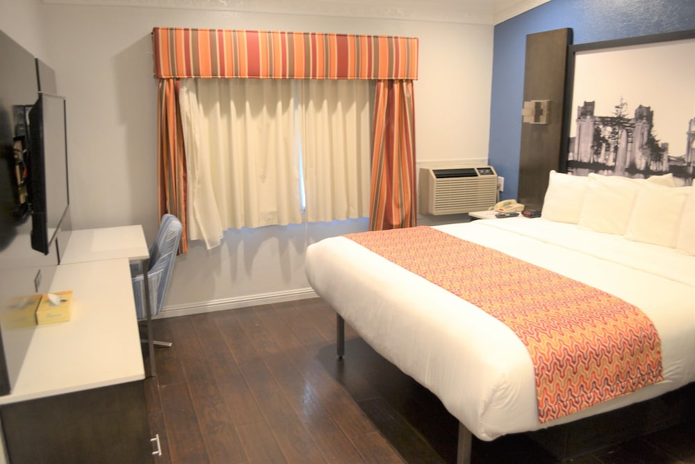 Signature Inn San Francisco Marina District 12/37
