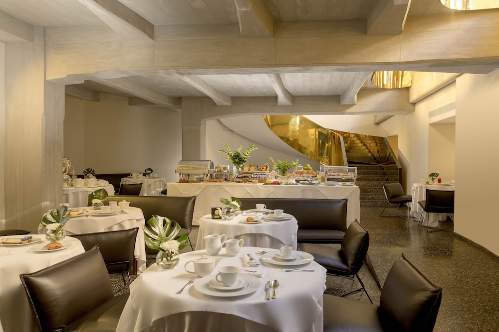 Hotel Royal Bissolati 36/47