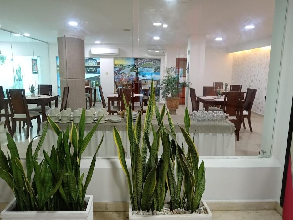 Hotel Ayenda Charthon 1316 48/60