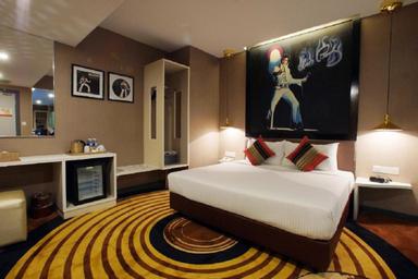 Theme, King Bed