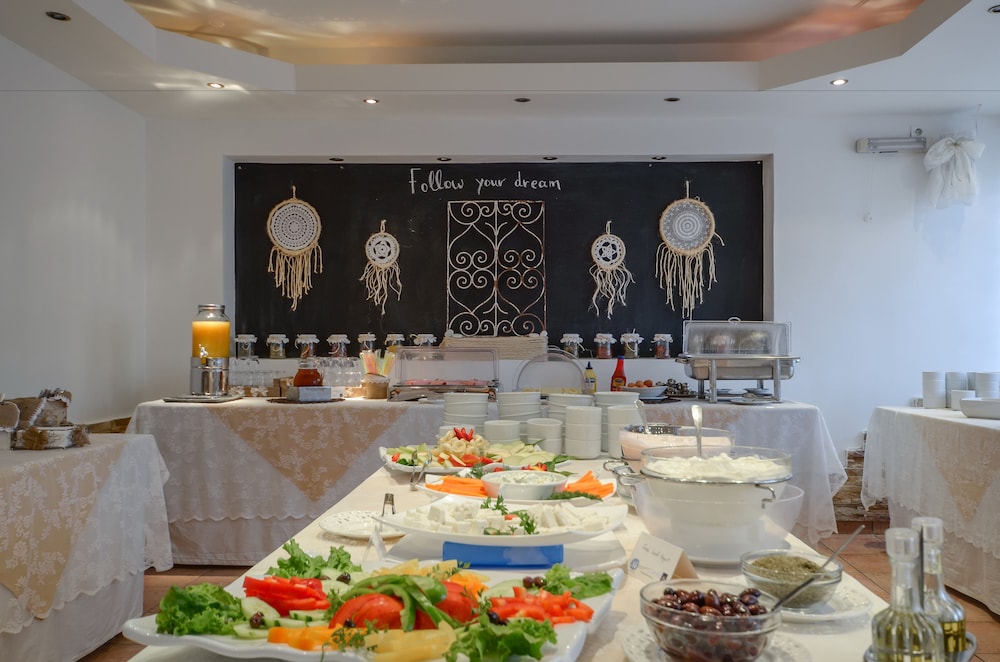 Naxos Beach Hotel 56/71