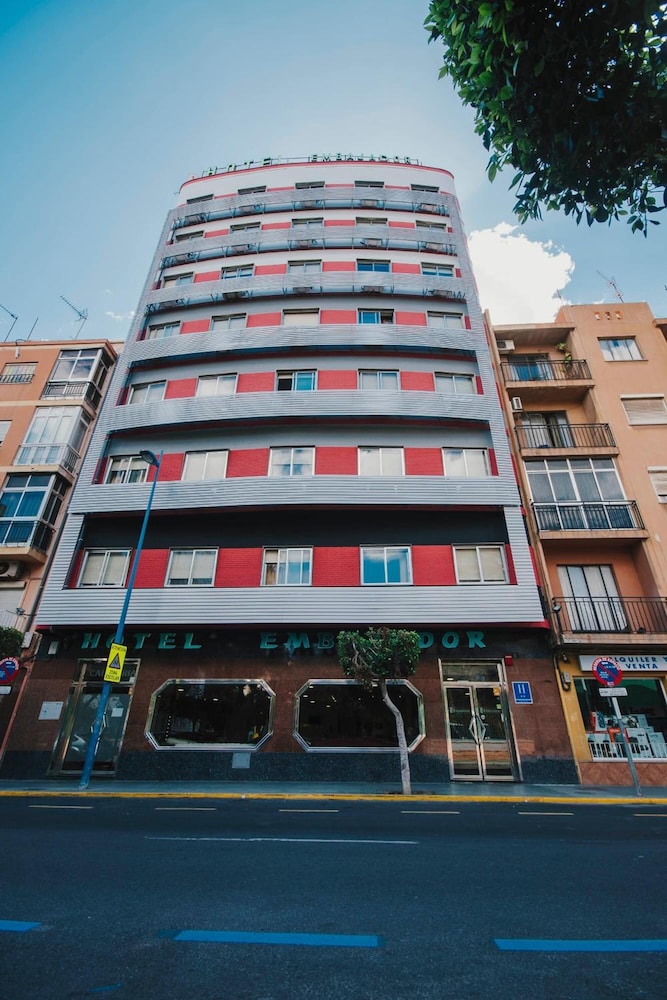 Hotel Embajador 1/42