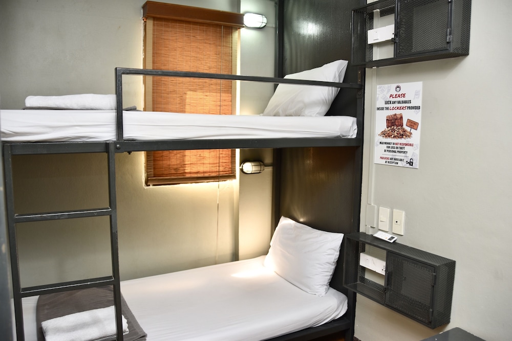 Bhiman Inn 21/51