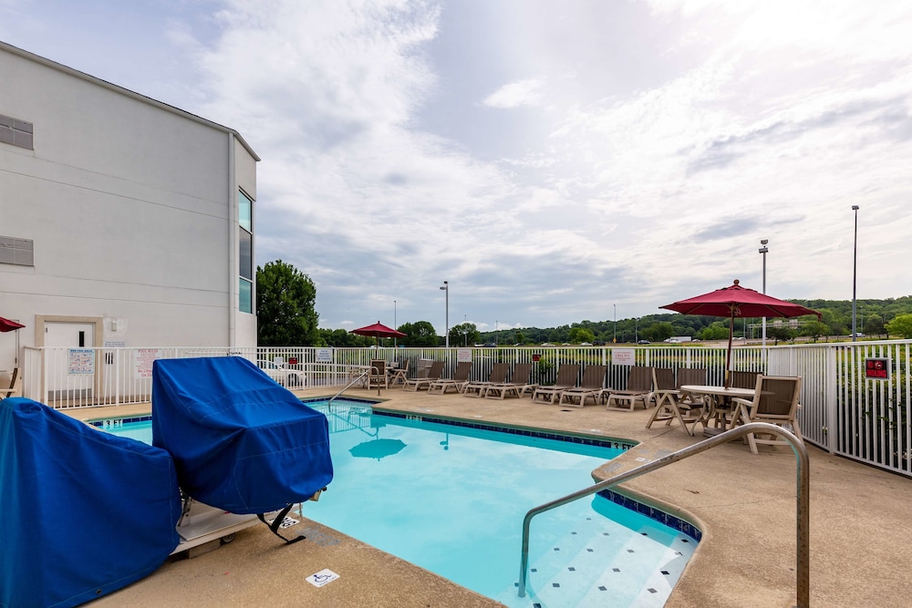 Motel6 Caseyville, IL in CASEYVILLE - IL