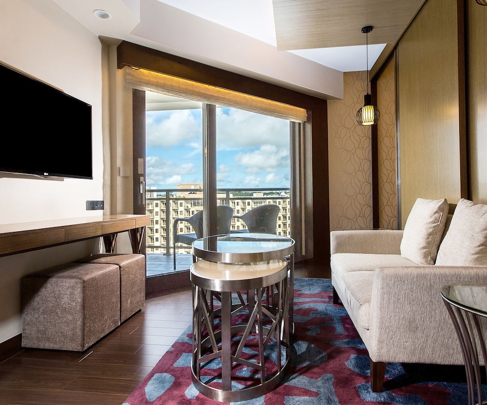 Dusit Thani Guam Resort 31/50