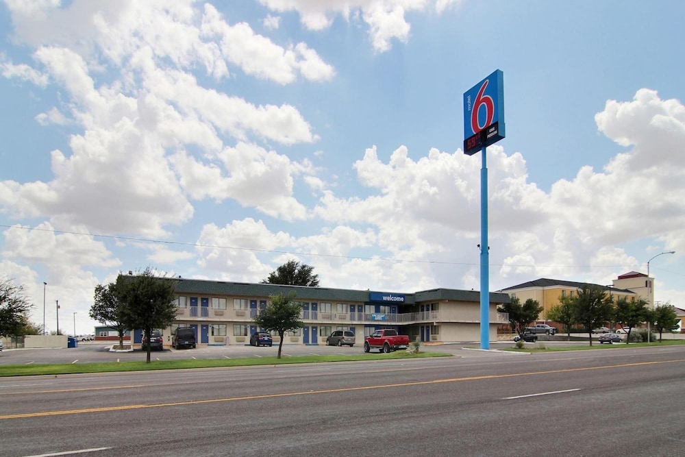 Motel6 Fort Stockton, TX 36/40