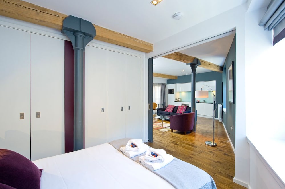Destiny Scotland - The Malt House Apartments 17/50