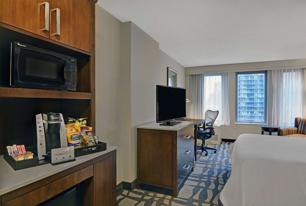 Hilton Garden Inn Chicago Downtown/Magnificent Mile 23/70