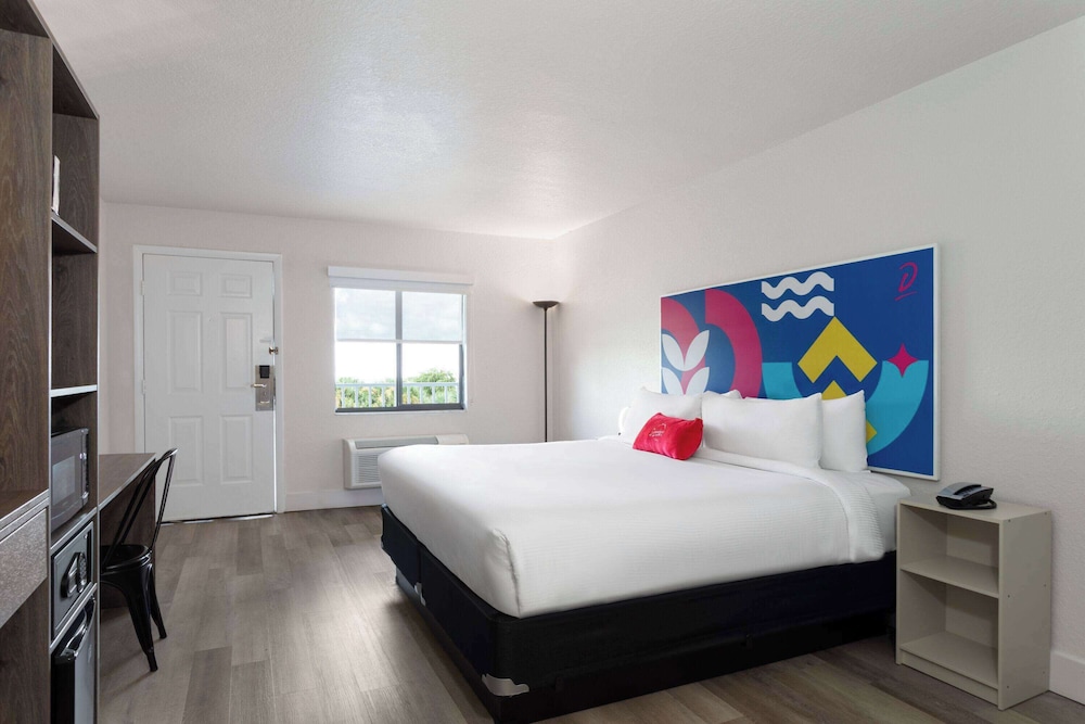Howard Johnson by Wyndham Orlando Lake Buena Vista South 18/47