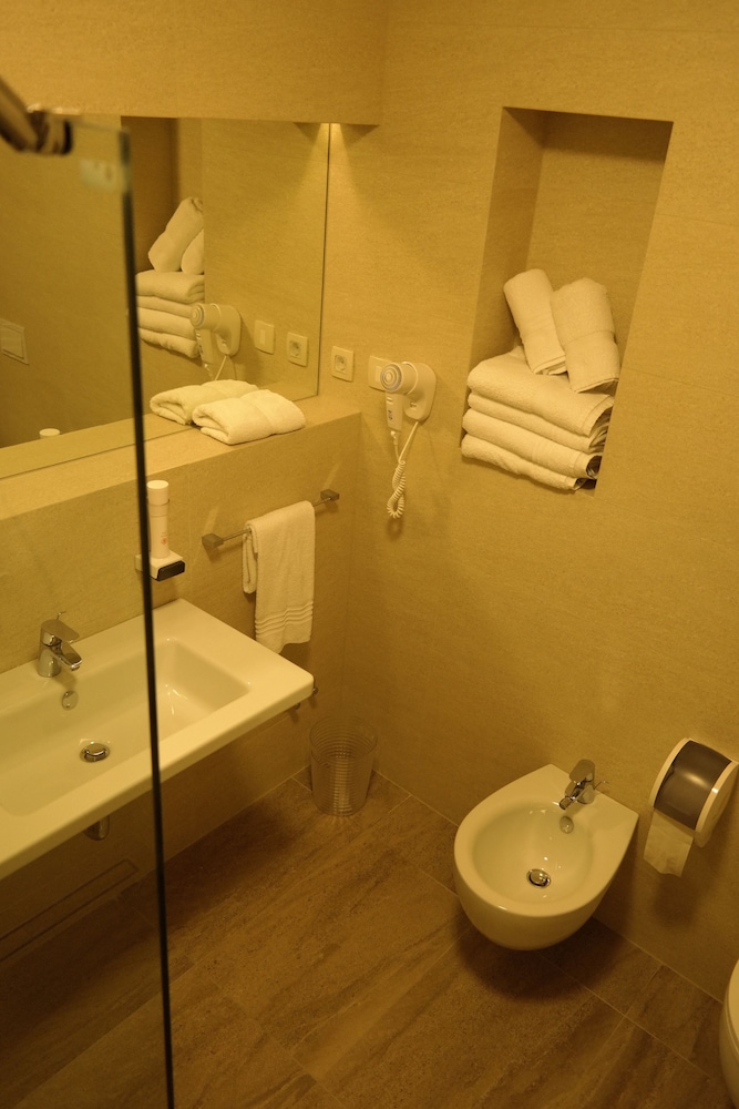 Hotel Leone 23/60