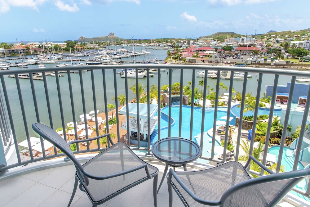 Harbor Club St Lucia, Curio Collection by Hilton 30/58