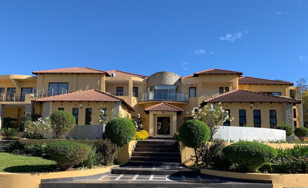 Bella Casa Guesthouse 2/18