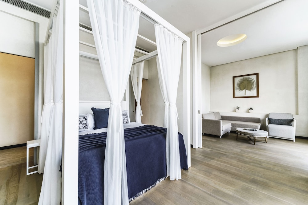 Cape Bodrum Luxury Hotel Beach 41/79