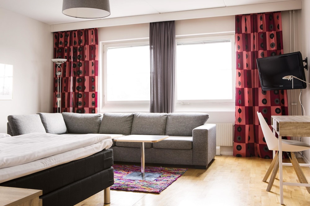 Comfort Hotel Arctic 26/36