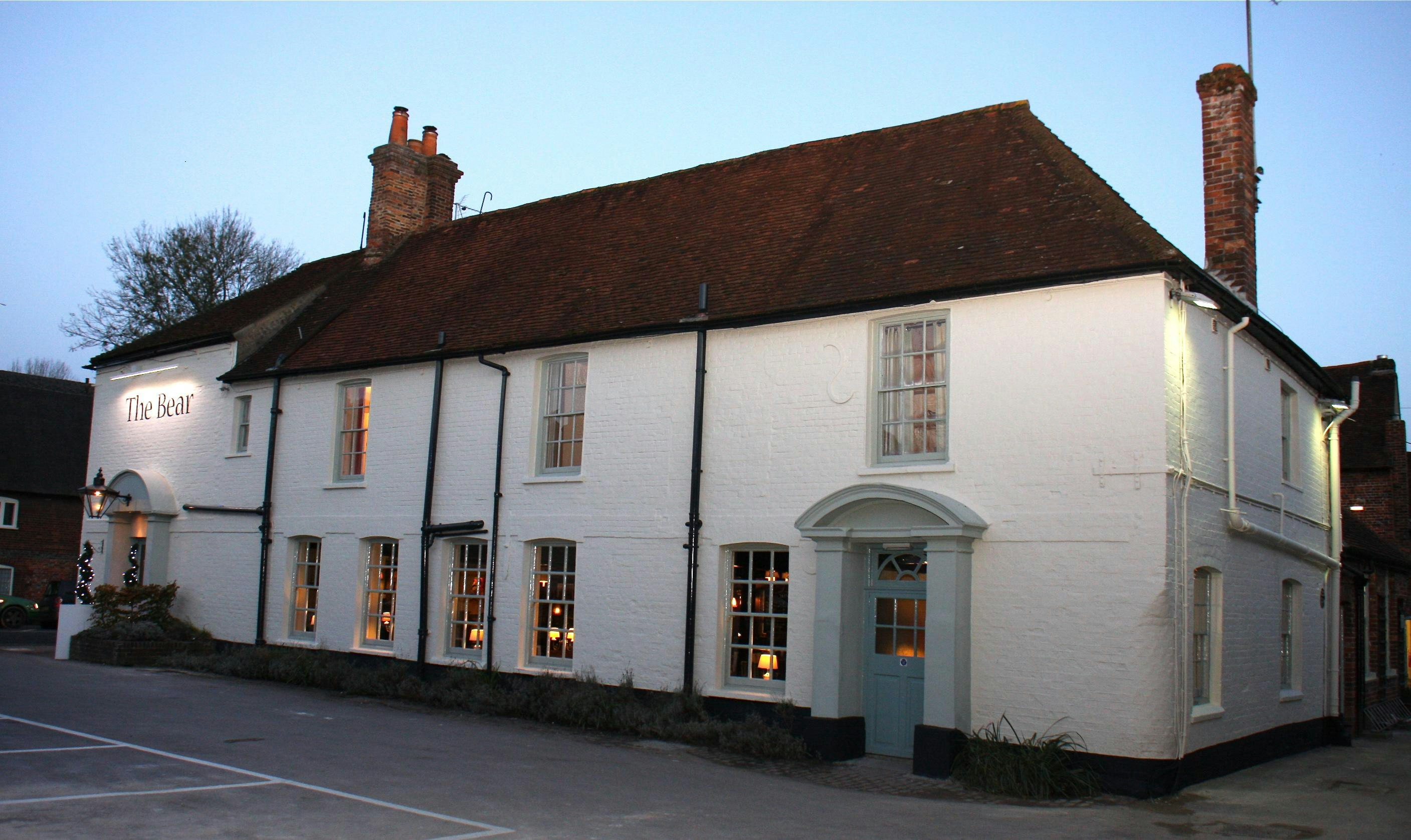 Bear Hotel Hungerford 4/17