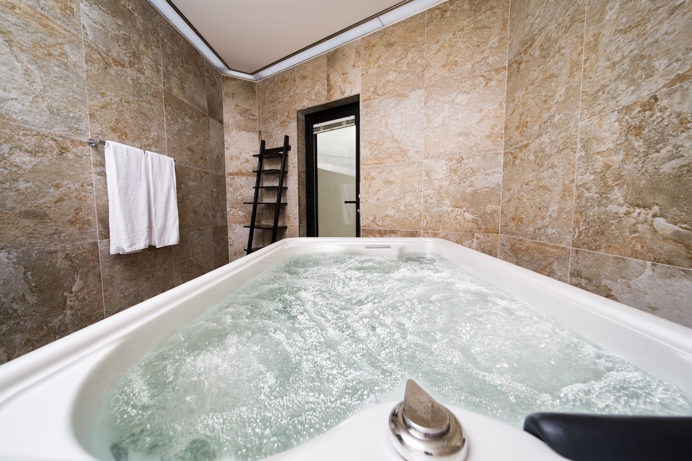 Libentia Hotel and Pool Villa 21/50