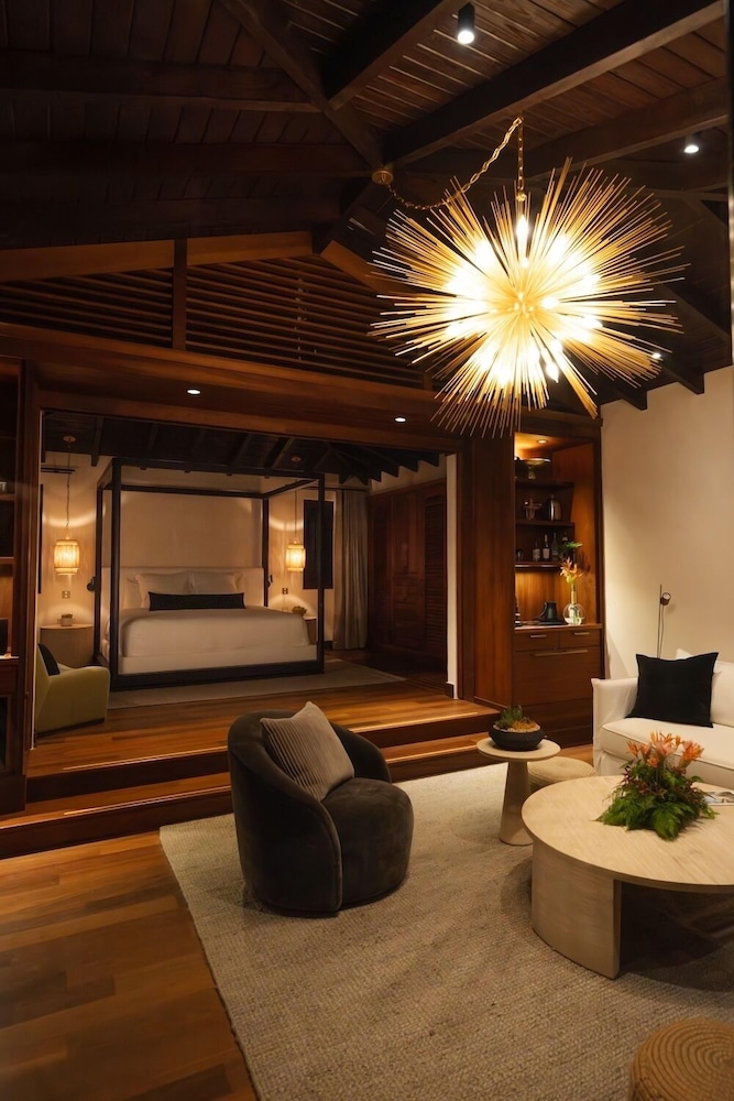 Royal Isabela 29/49