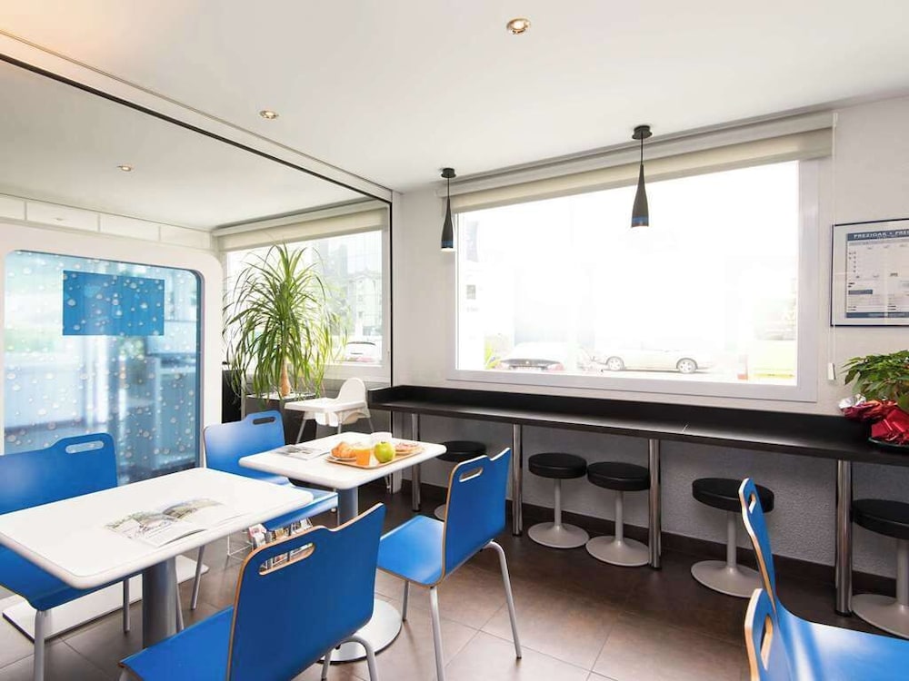 Ibis Budget Bilbao Arrigorriaga 32/48