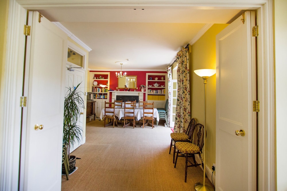 Polraen Country House 36/50