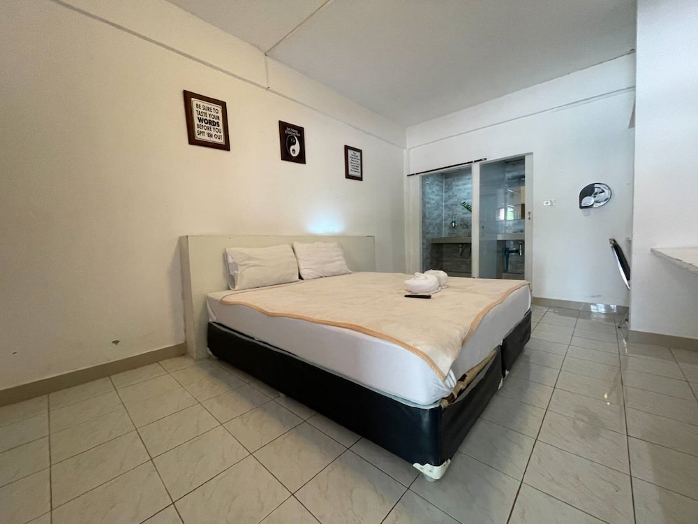 Baan Kaew Ruen Kwan 22/71