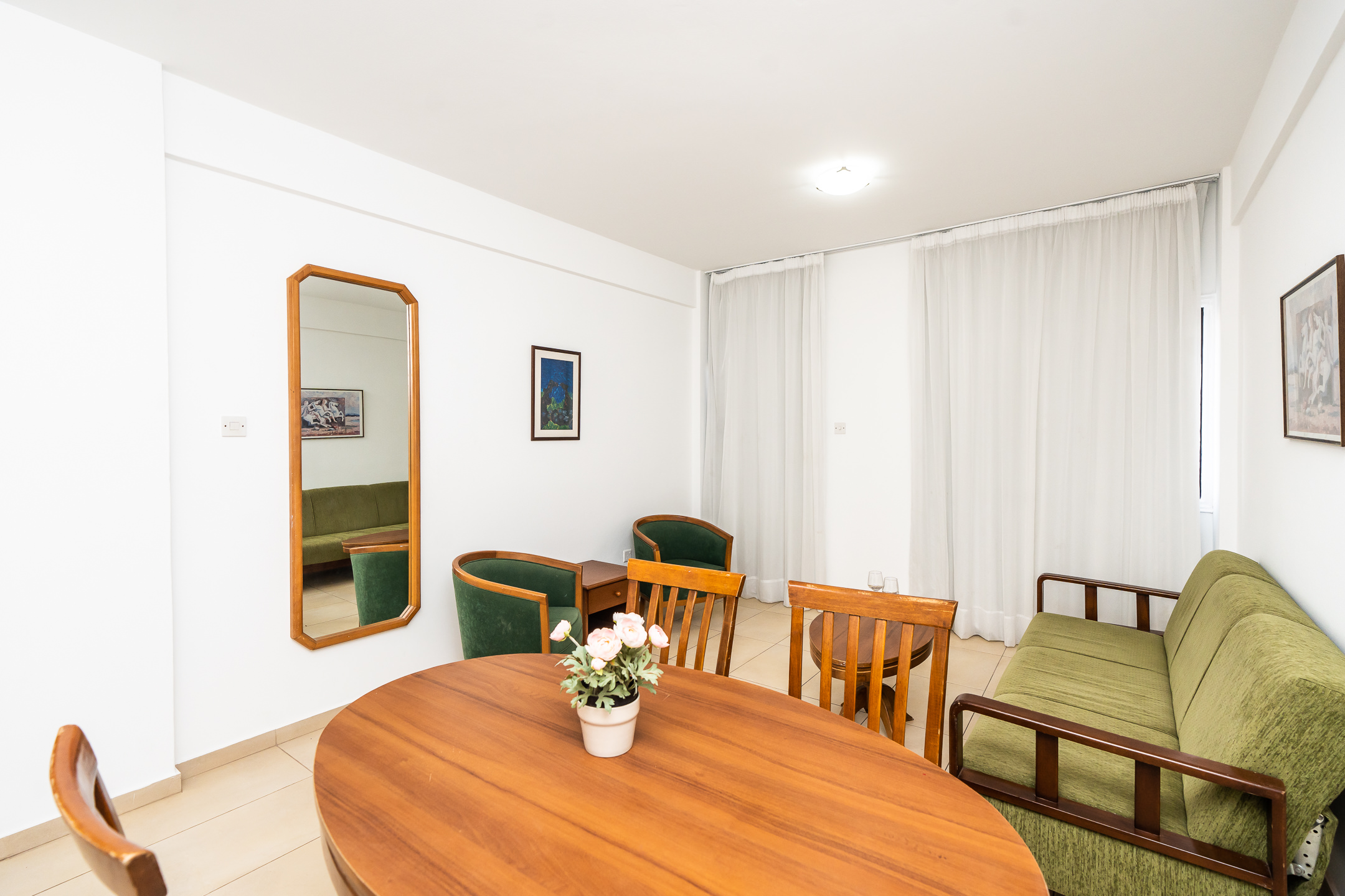 Flora Hotel Apartments 37/46