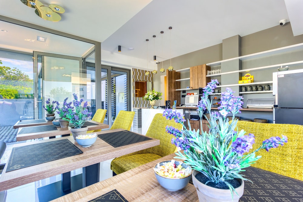 Bel Residence 52/80