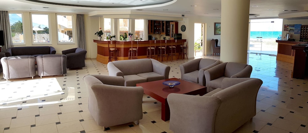 Sunny Bay Hotel 45/67