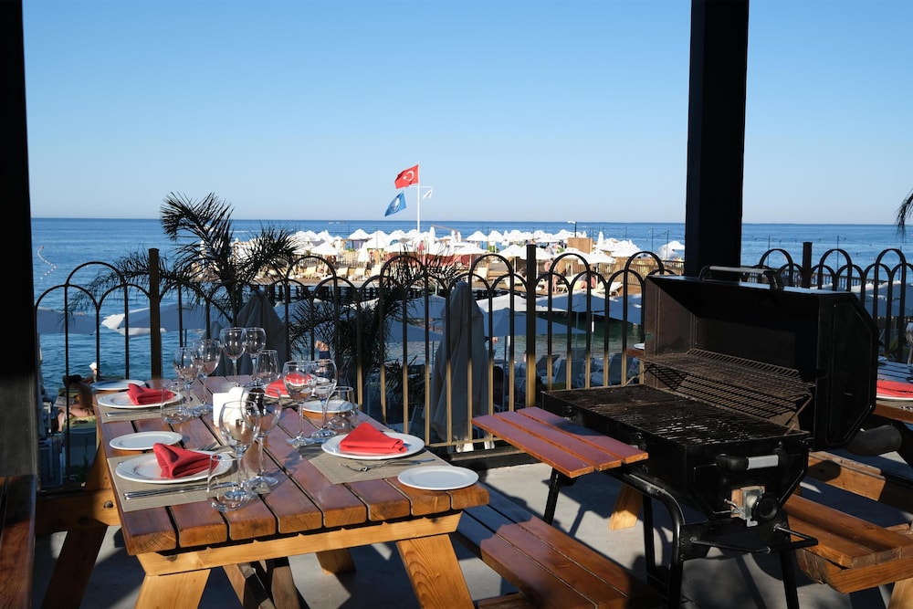 DoubleTree by Hilton Antalya-Kemer All-Inclusive Resort 52/73