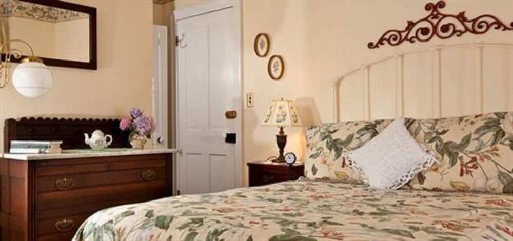 Brickhouse Inn 23/51