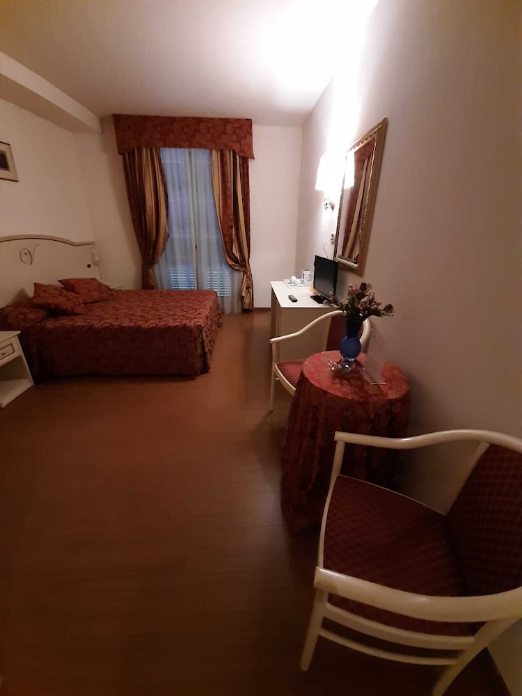 Hotel Vedute 19/26