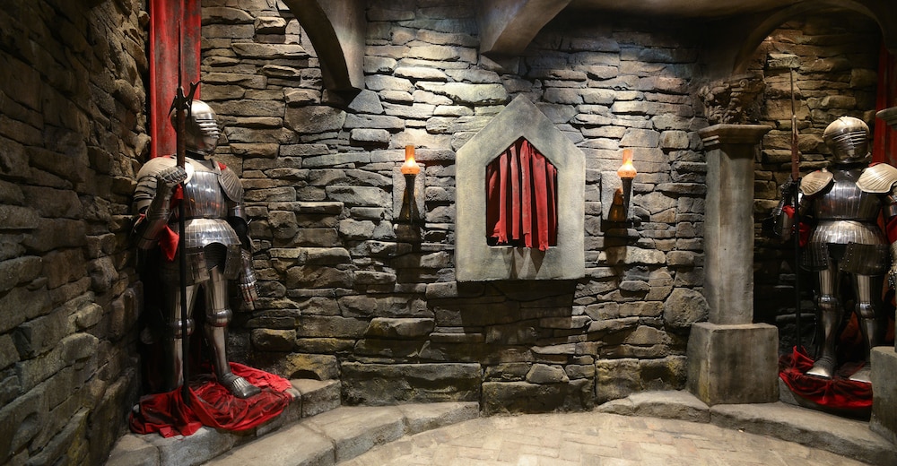 KRYAL CASTLE 61/69