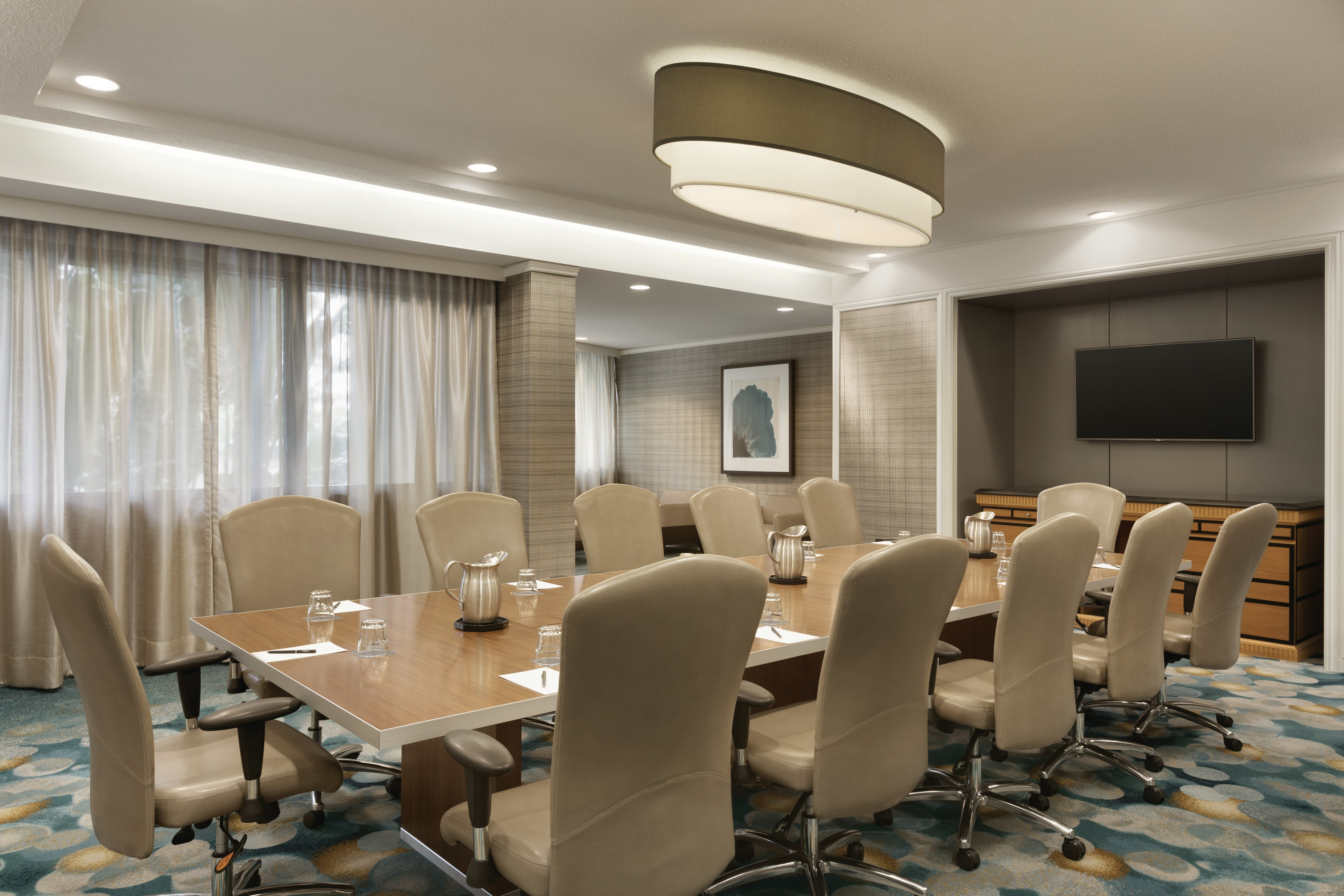 Hilton Miami Airport Blue Lagoon 55/77