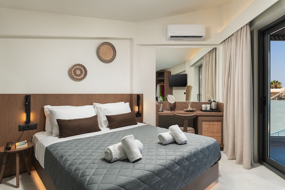 Maisonette, 2 Queen Beds, Outdoor Jetted Tub