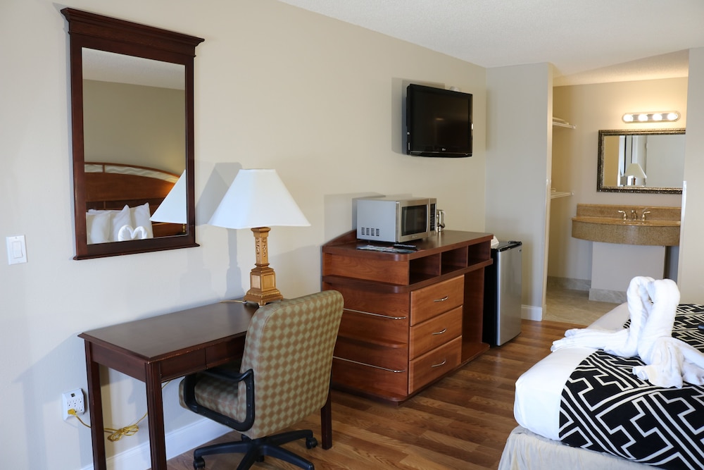 Magic Key Resort 42/68