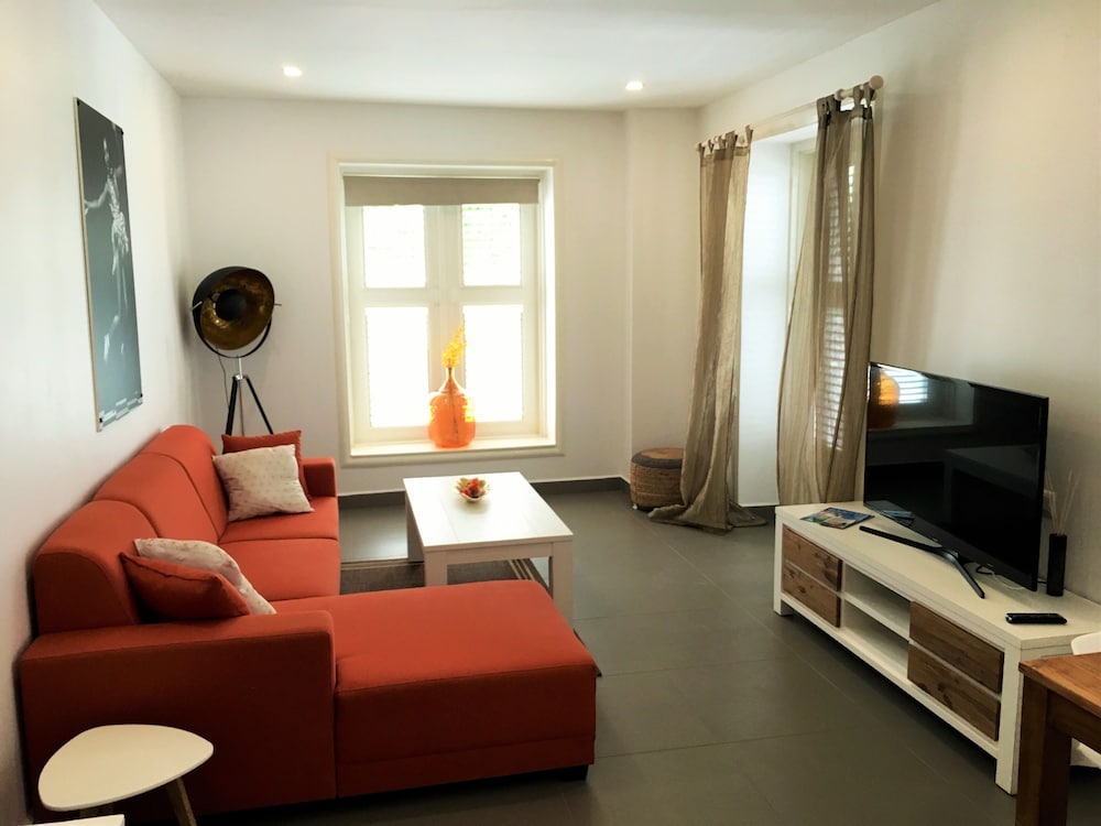 Saint Tropez Boutique Hotel 27/50