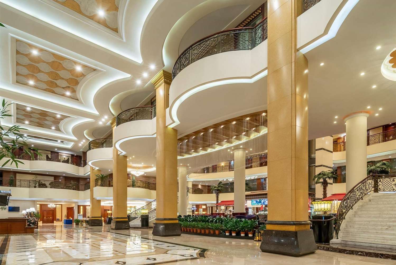 Wyndham Shanghai Hongqiao 6/21