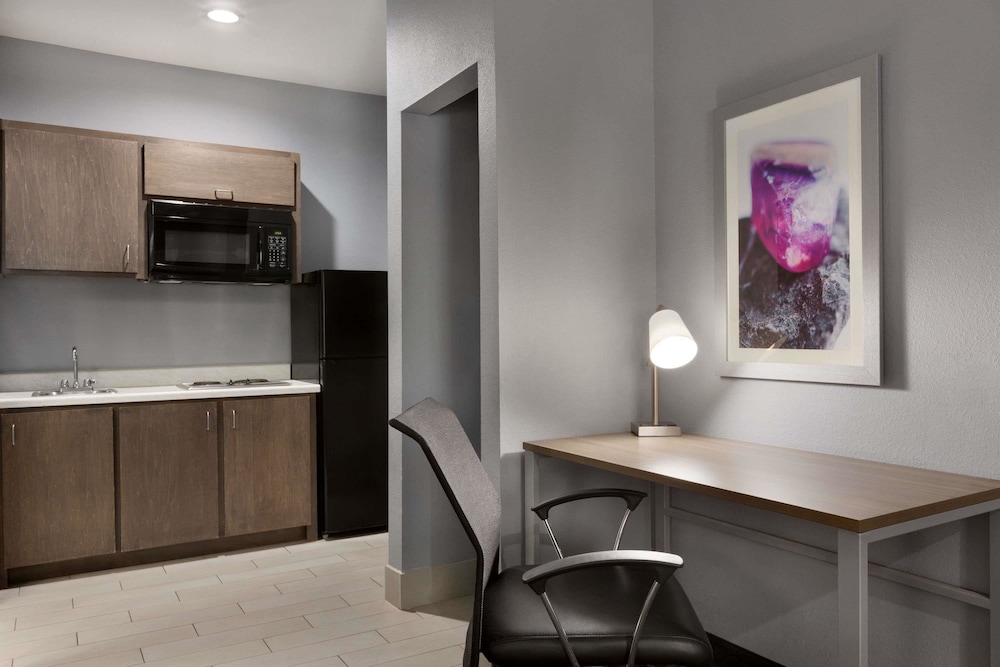 Days Inn by Wyndham Odessa 9/31