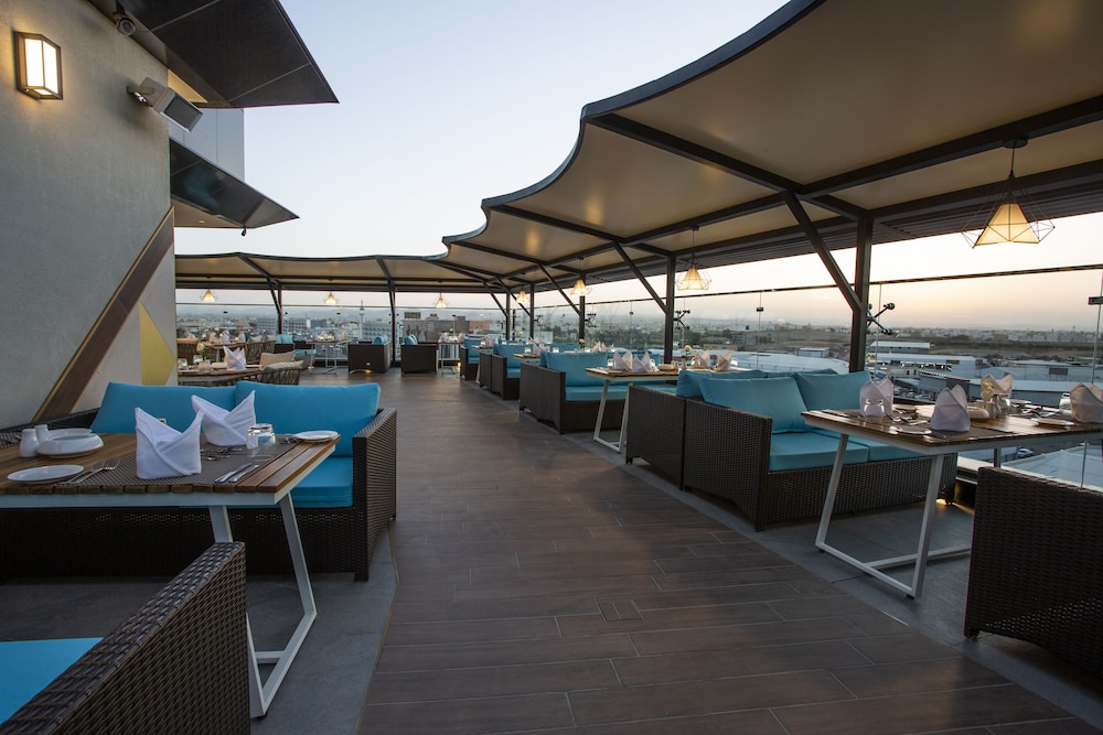 فندق فيلار إن(Velar Inn Hotel) 74/77