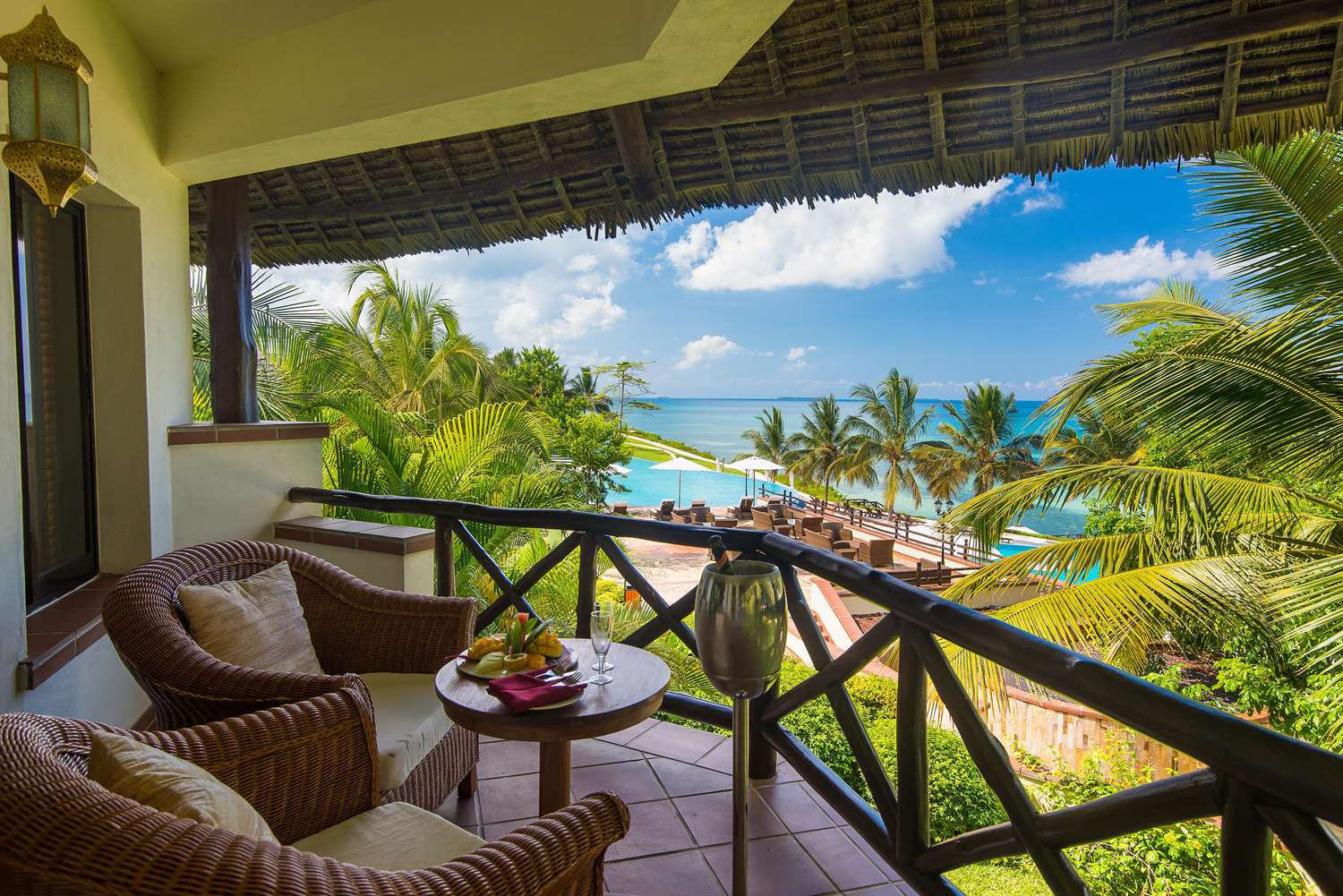 Sea Cliff Resort and Spa Hotel 46/80