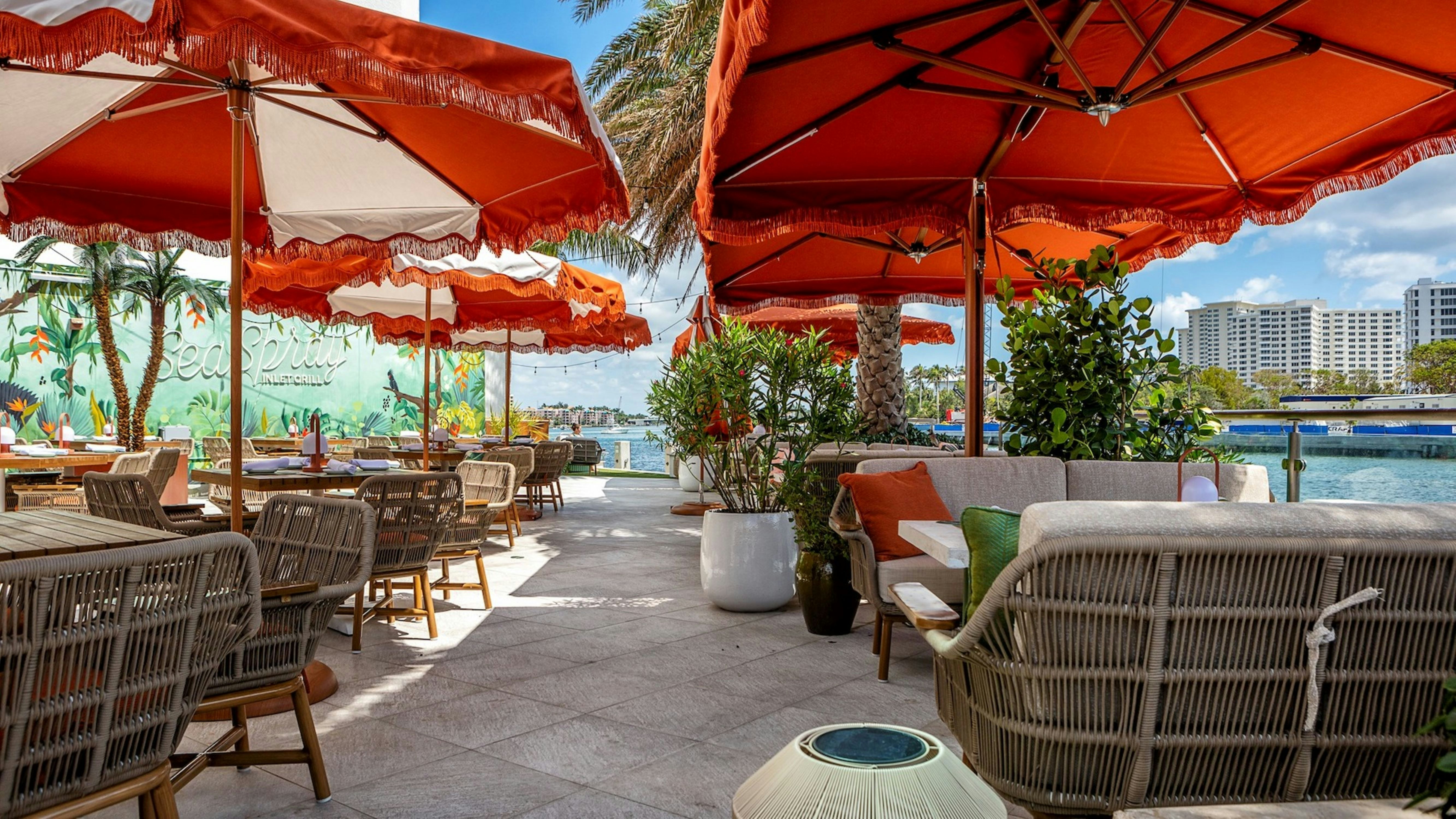Waterstone Resort And Marina Curio Collection Ex Waterstone Resort Marina A Doubletree By Hilton 47/56