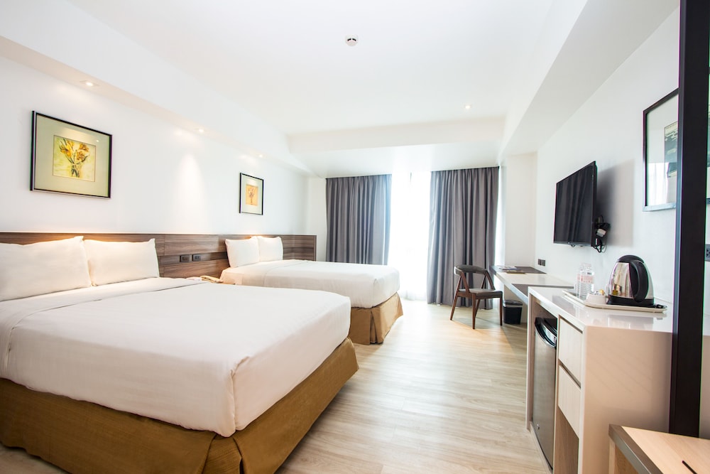 Crown Regency Hotel and Towers Cebu City 11/47