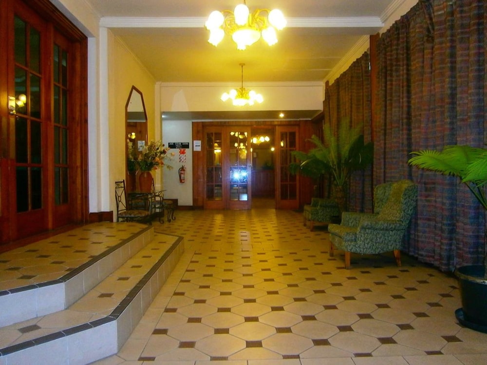 Southern Cross Hotel Fiji 7/57
