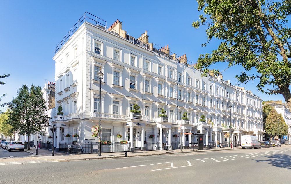 Sidney Hotel 33/44