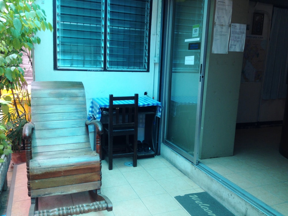 Amarin Inn 7/45