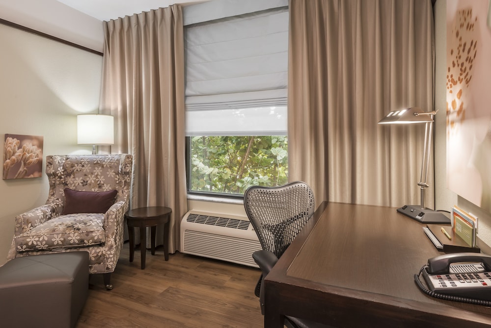 Hilton Garden Inn West Palm Beach Airport 35/54