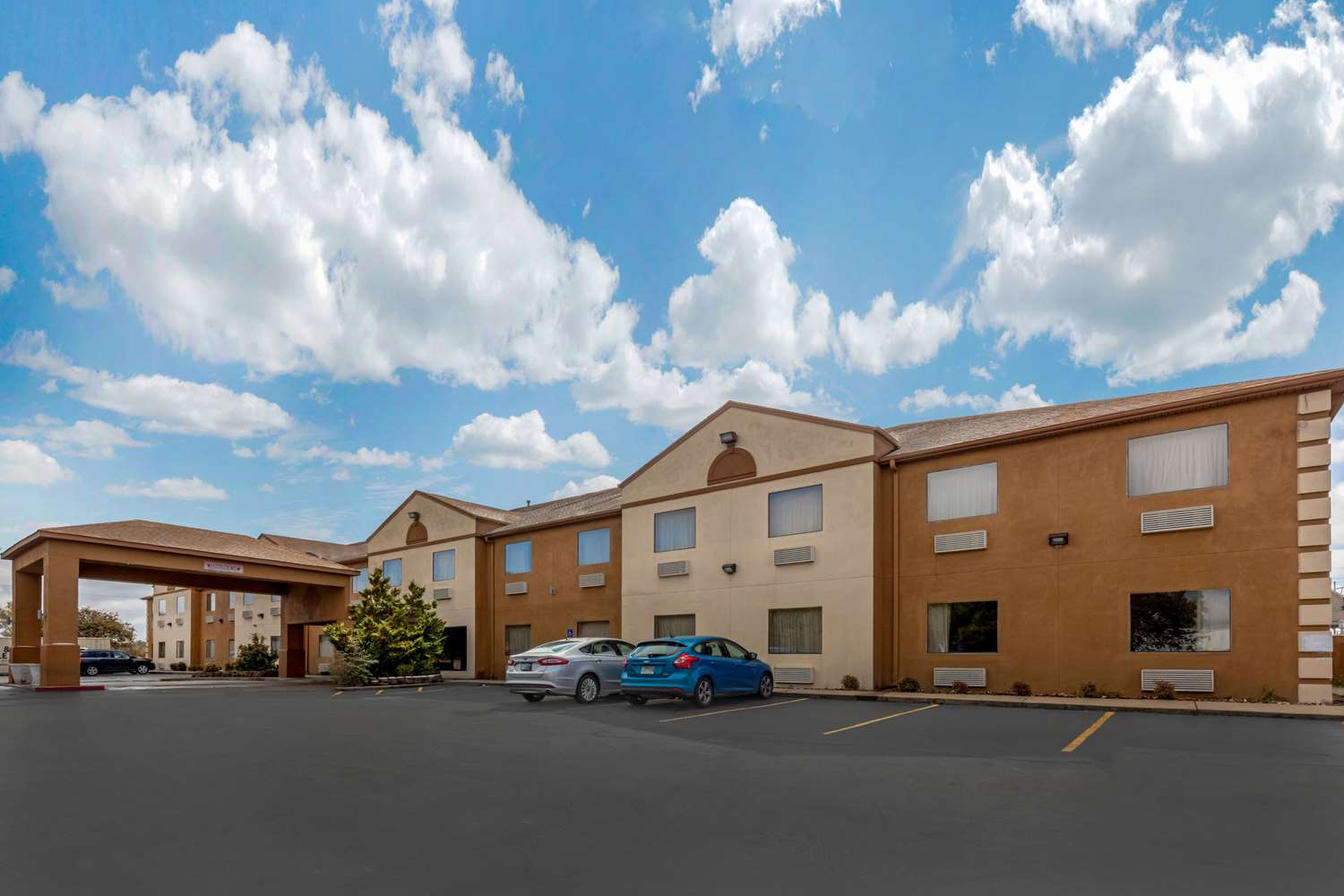 Quality Inn West Memphis 12/14