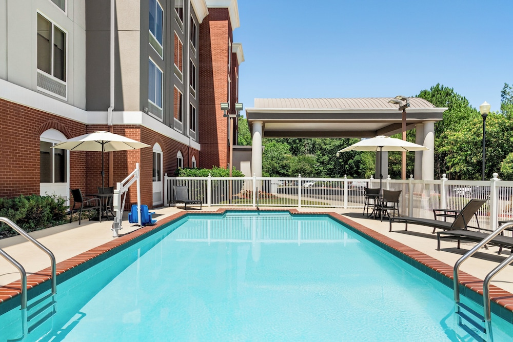 Holiday Inn Express Hotel And Suites Birmingham Irondale East 45/50